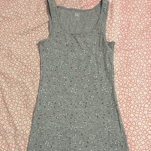 GAP Gray Patterned Tank Top